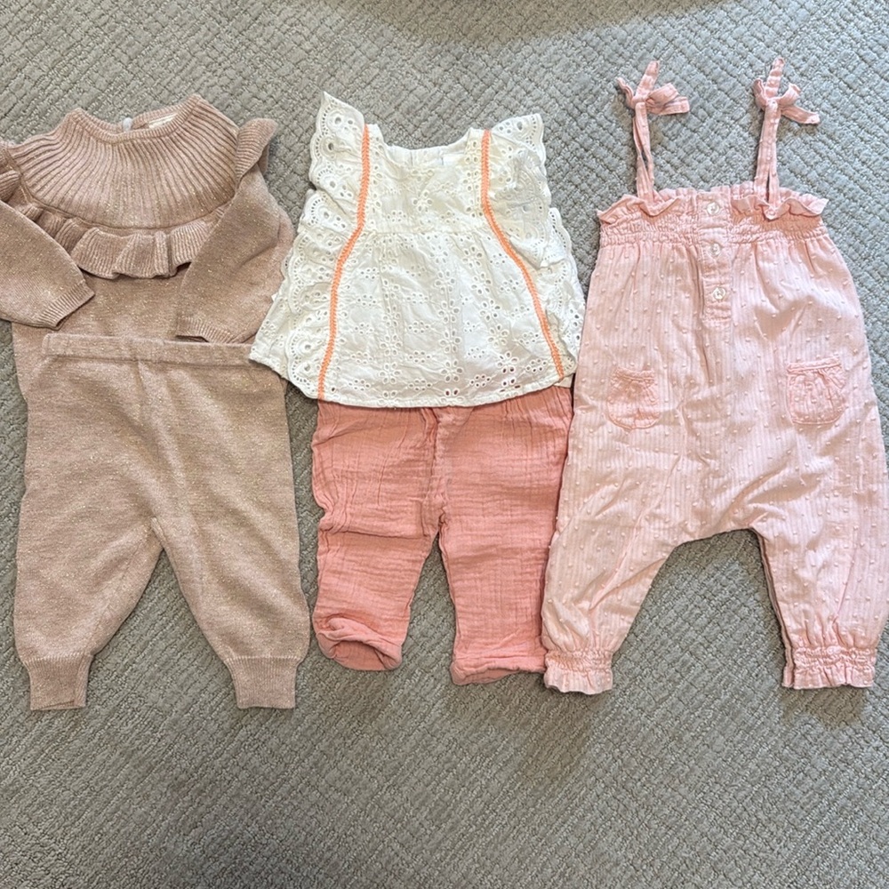 Saks miniclasix baby girls sets $60